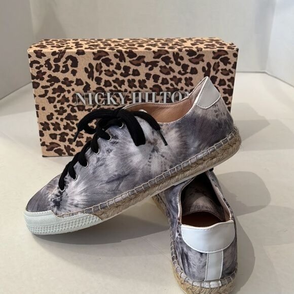Nicky Hilton French Sole Tie-Dye Sneakers With Leopard Box Size 8 - Picture 4 of 5